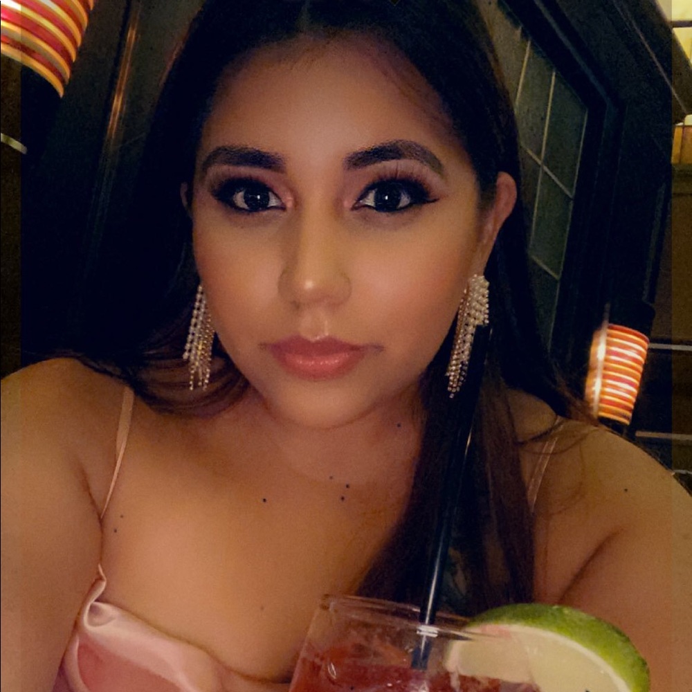 Meet your Posher, Maria s